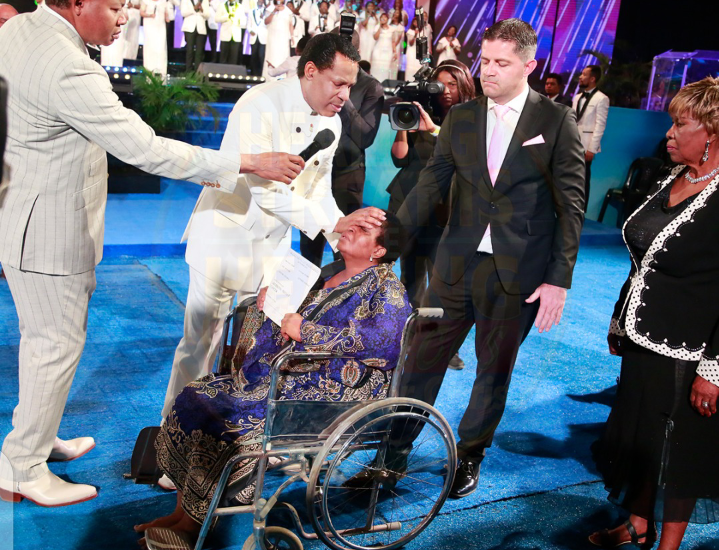 Virtual Healing Services with Pastor Chris Oyakhilome Enters 3rd day