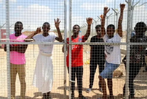 Aggrieved Nigerians set Cyprus detention camp ablaze.